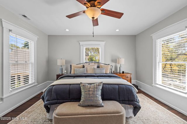 210 W West Street, Southport, NC 28461