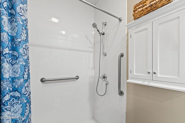 210 W West Street, Southport, NC 28461