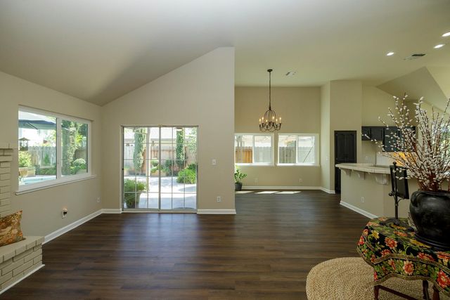 2420 Colorado, Turlock, CA 95382