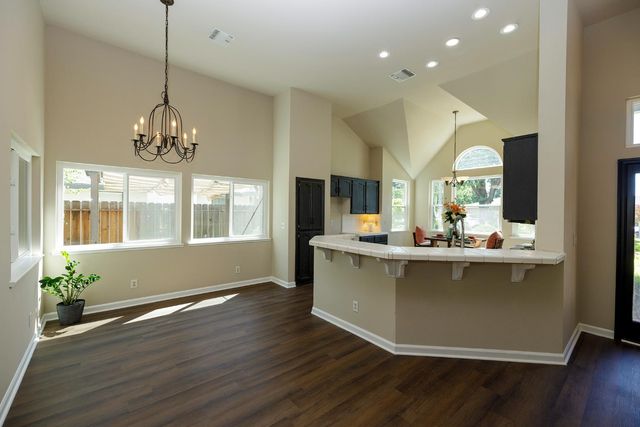 2420 Colorado, Turlock, CA 95382