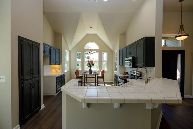 2420 Colorado, Turlock, CA 95382