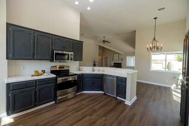 2420 Colorado, Turlock, CA 95382