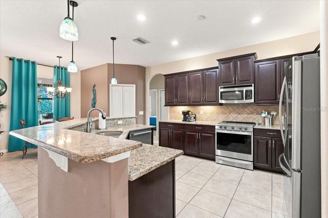 7384 HUNTINGTON SUMMIT BOULEVARD, Lakeland, FL 33810