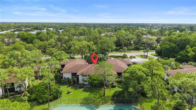 1833 Courtyard WAY 105, Naples, FL 34112