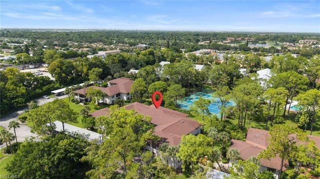 1833 Courtyard WAY 105, Naples, FL 34112