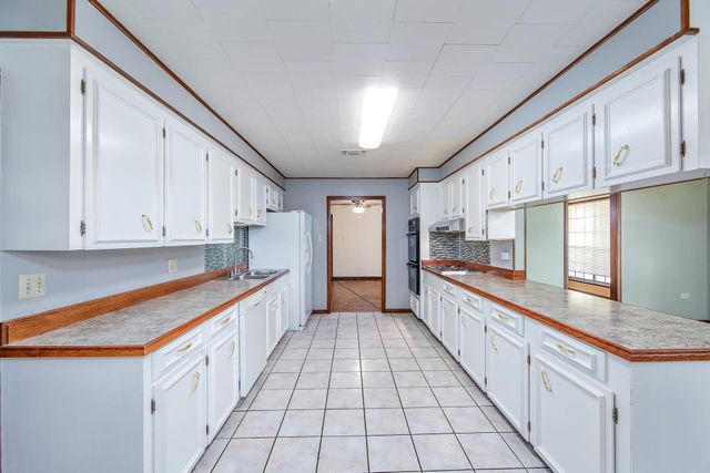 5100 West Main Street, Houma, LA 70360