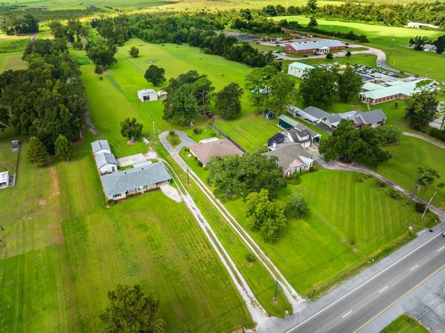 5100 West Main Street, Houma, LA 70360
