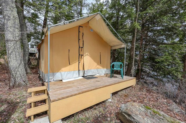 24 Lake View Road, Epsom, NH 03234