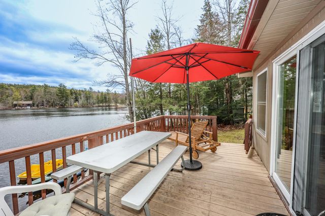24 Lake View Road, Epsom, NH 03234