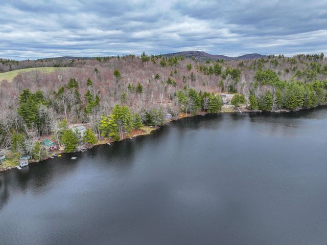 24 Lake View Road, Epsom, NH 03234