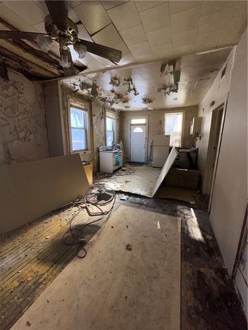 2516 Centre Ave, Hill District, PA 15219