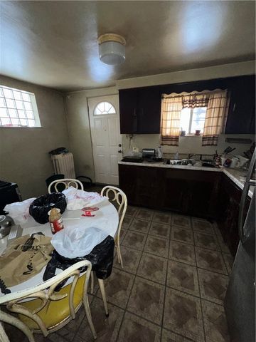 2516 Centre Ave, Hill District, PA 15219