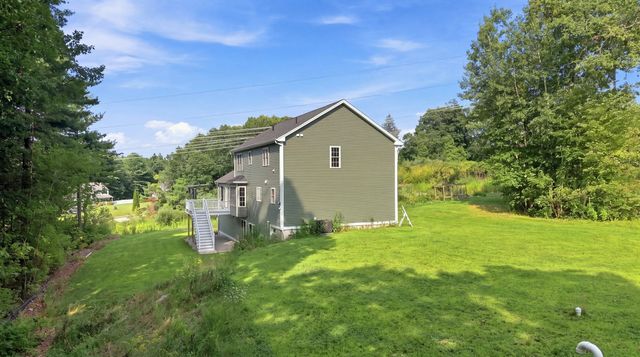 25 Greenbriar Dr, Shrewsbury, MA 01545