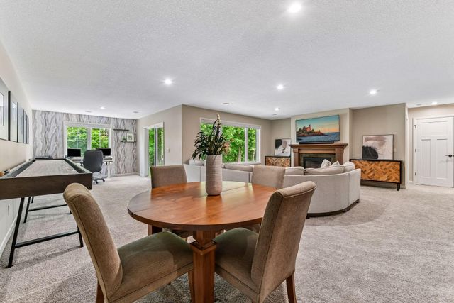 4258 Creekside Way, Minnetrista, MN 55331