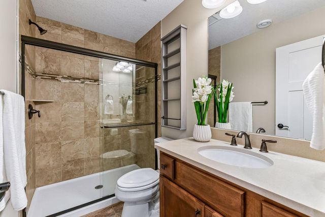 4258 Creekside Way, Minnetrista, MN 55331