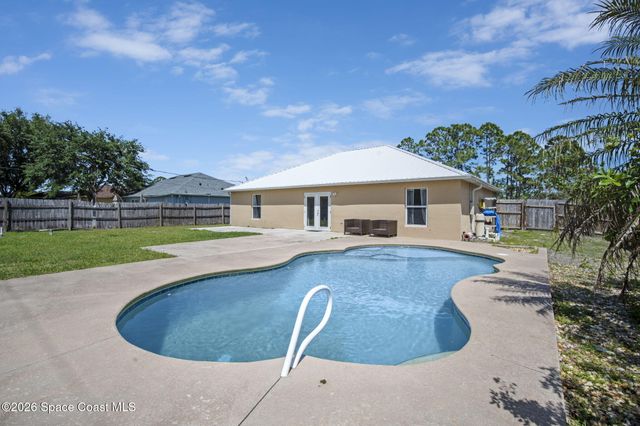 2946 Herder Avenue SE, Palm Bay, FL 32909