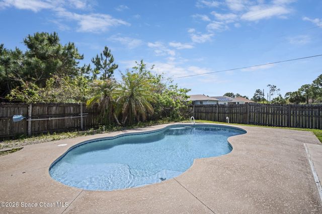 2946 Herder Avenue SE, Palm Bay, FL 32909
