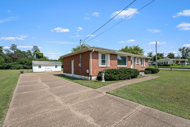 3308 W Hamilton Ave, Nashville, TN 37218