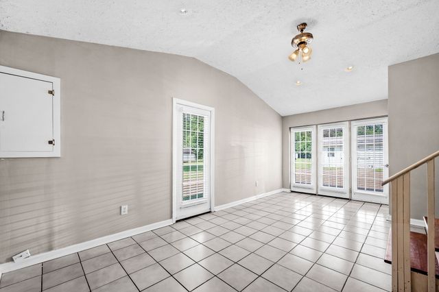 3308 W Hamilton Ave, Nashville, TN 37218