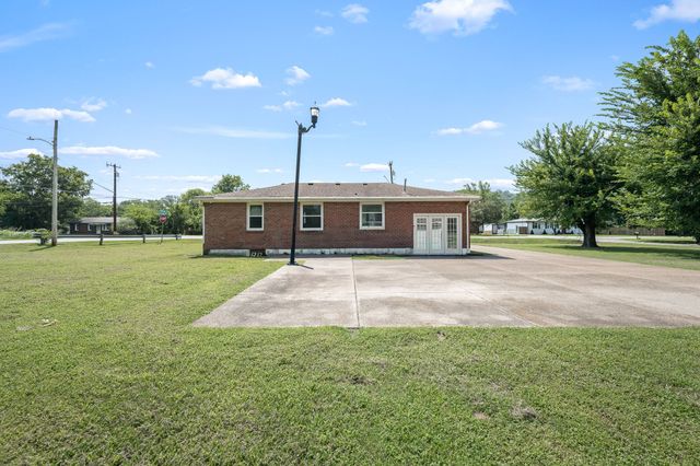 3308 W Hamilton Ave, Nashville, TN 37218