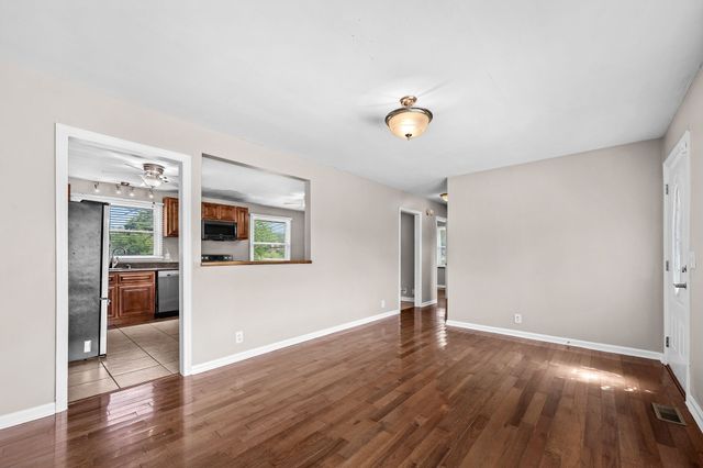 3308 W Hamilton Ave, Nashville, TN 37218