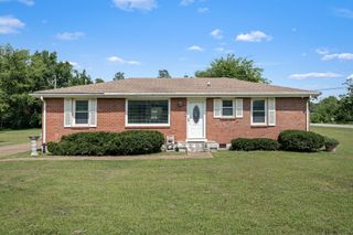 3308 W Hamilton Ave, Nashville, TN 37218