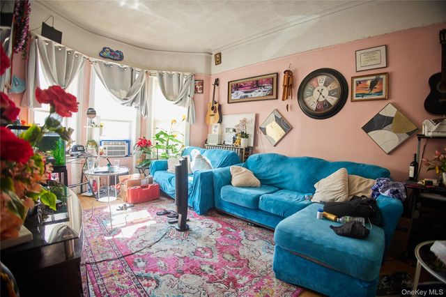243 Crescent, Brooklyn, NY 11208