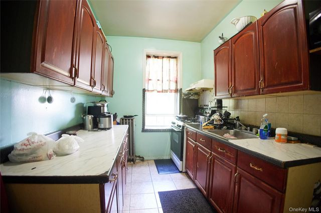 243 Crescent, Brooklyn, NY 11208