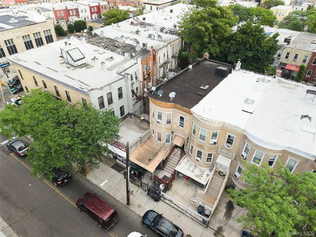 243 Crescent, Brooklyn, NY 11208