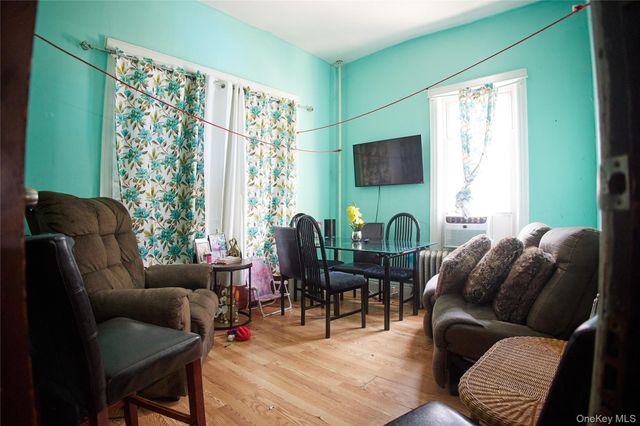243 Crescent, Brooklyn, NY 11208