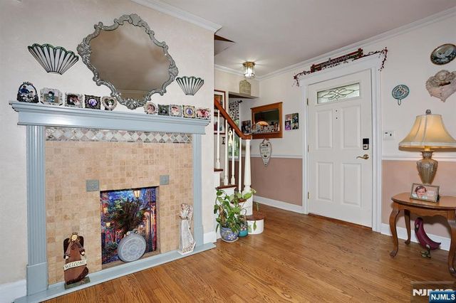 393 New Bridge Road, Bergenfield, NJ 07621