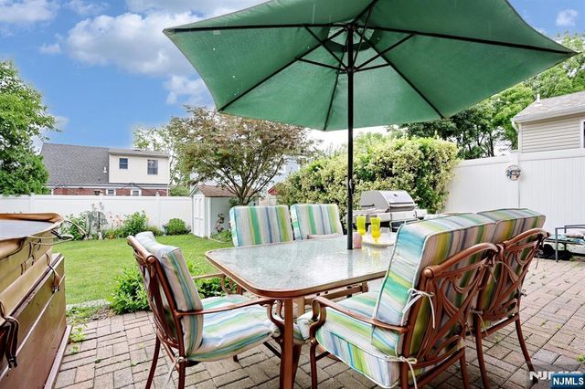 393 New Bridge Road, Bergenfield, NJ 07621