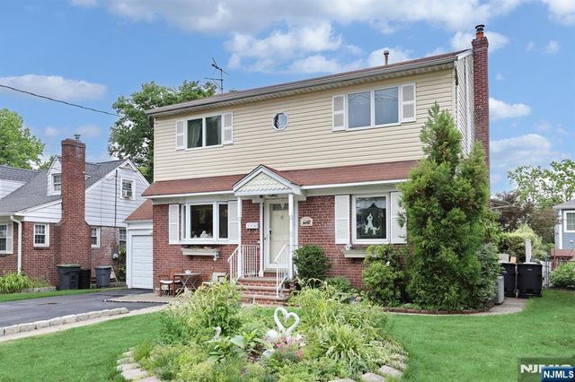 393 New Bridge Road, Bergenfield, NJ 07621