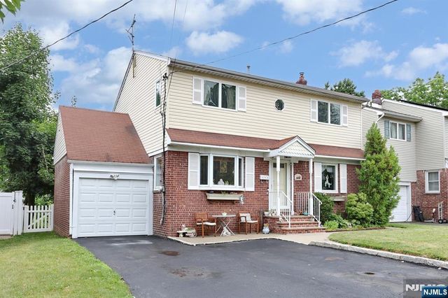 393 New Bridge Road, Bergenfield, NJ 07621