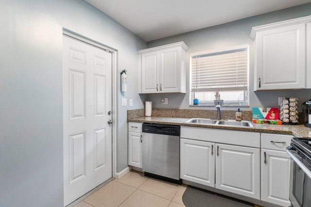 1114 S M Street, Lake Worth Beach, FL 33460