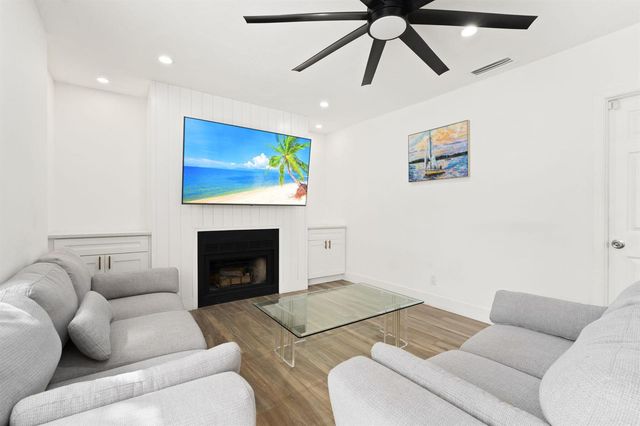 405 NE Midvale Street, Port St. Lucie, FL 34983