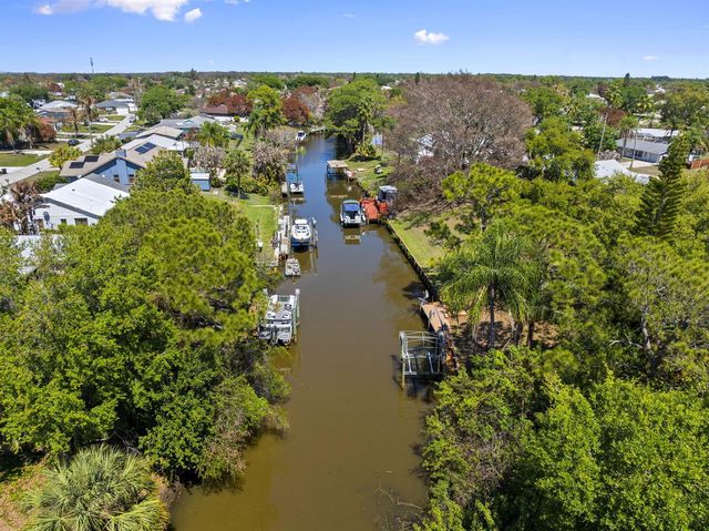 405 NE Midvale Street, Port St. Lucie, FL 34983