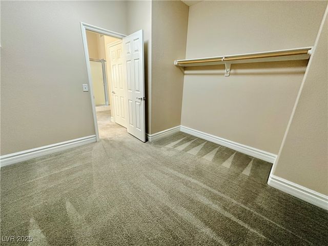 285 Caddy Bag Court, Las Vegas, NV 89148