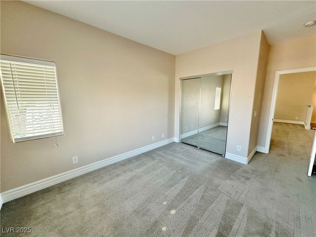 285 Caddy Bag Court, Las Vegas, NV 89148