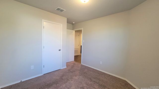 7136 Quarter Moon, Converse, TX 78109