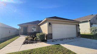 7136 Quarter Moon, Converse, TX 78109