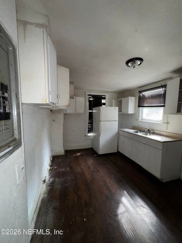 1058 DYAL Street, Jacksonville, FL 32206