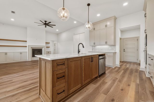 1013 Fern Ridge, Sherwood, AR 72120