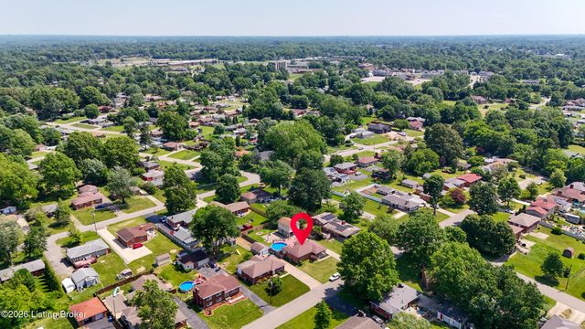 6021 Princess Way, Louisville, KY 40219