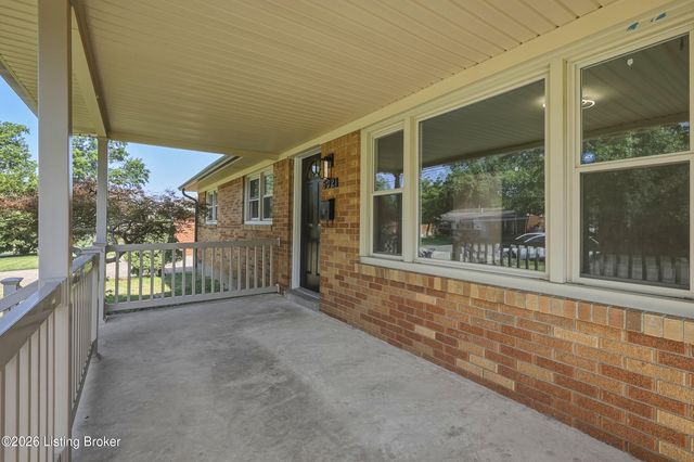 6021 Princess Way, Louisville, KY 40219