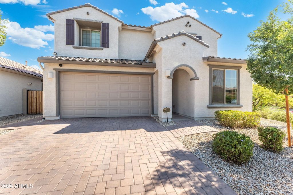 8740 W SAN MIGUEL Avenue, Glendale, AZ 85305 — photo 2