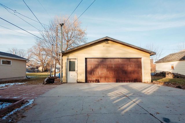 17 W COTTON STREET, Fond Du Lac, WI 54935