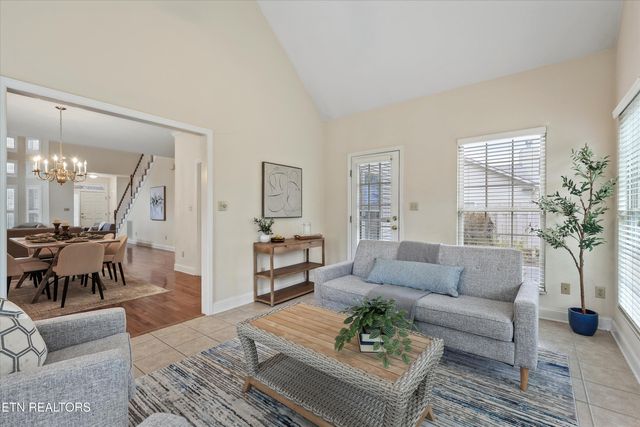 316 English Station Rd, Knoxville, TN 37934