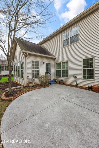 316 English Station Rd, Knoxville, TN 37934