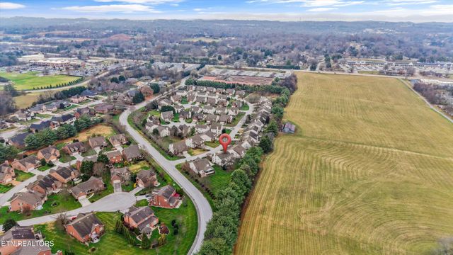 316 English Station Rd, Knoxville, TN 37934